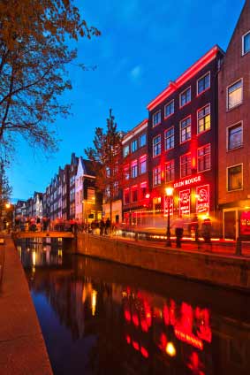 red light district in Amsterdam, image under copyright